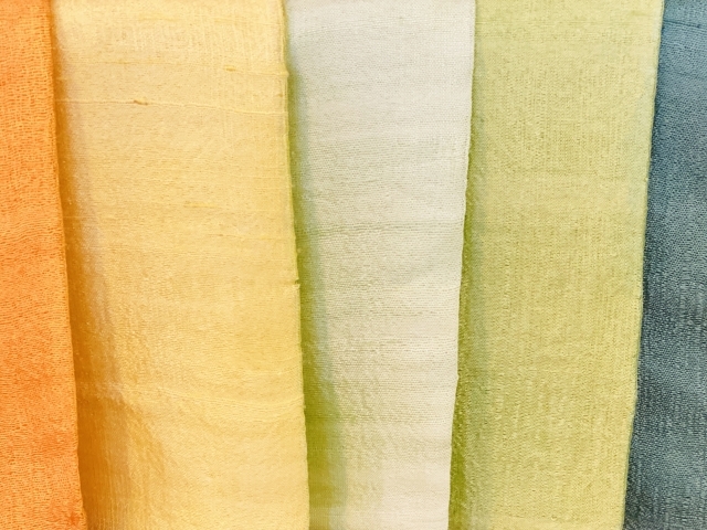 カラフルな織物アップ